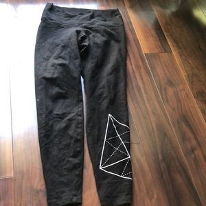 Minimalist leggings